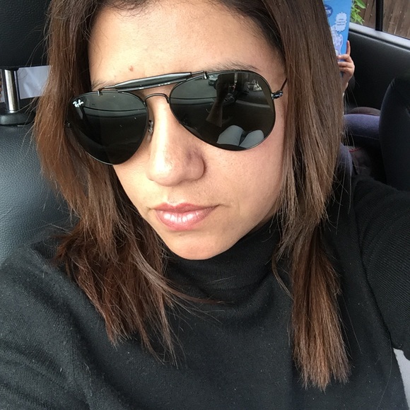 Meet your Posher, Sandra - Picture 1 of 1